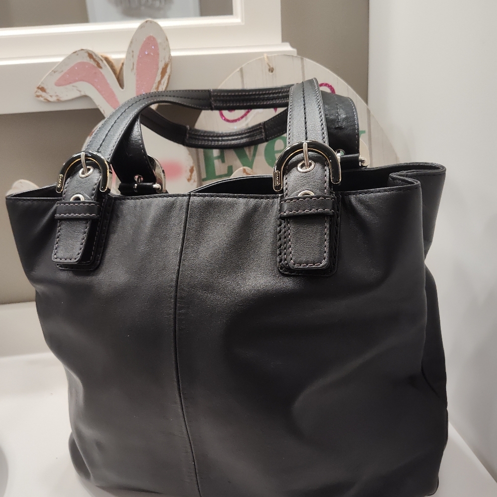 🖤 Vintage EUC Coach Soho Leather North South Smooth Leather Tote Bag, Black - Picture 9 of 16